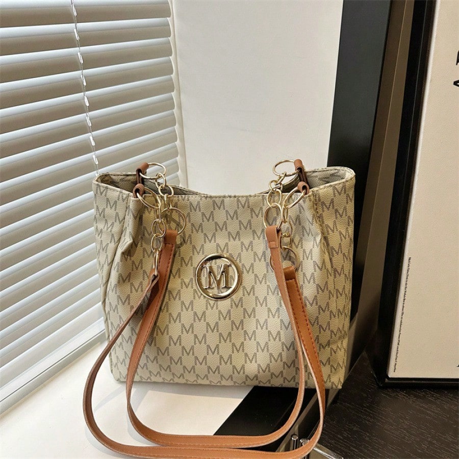 1pcs large-capacity handbag is - Travel Accessories Essentials avaliação e preço