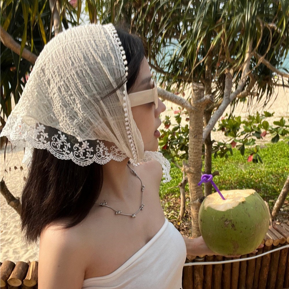 White Triangle Lace Scarf for  - Travel Hair Accessories avaliação e preço